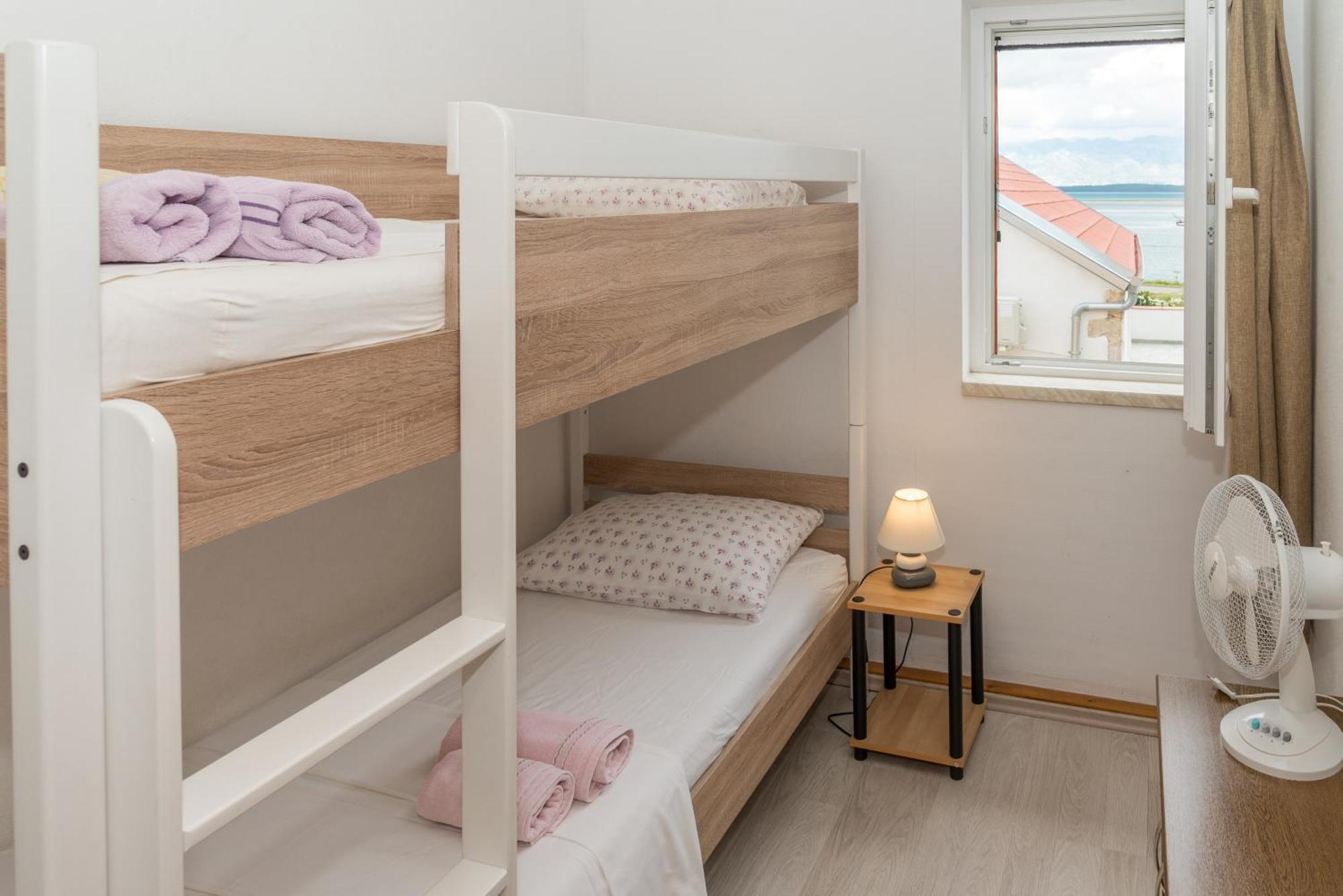 Apartmani Danijel Нин Екстериор снимка