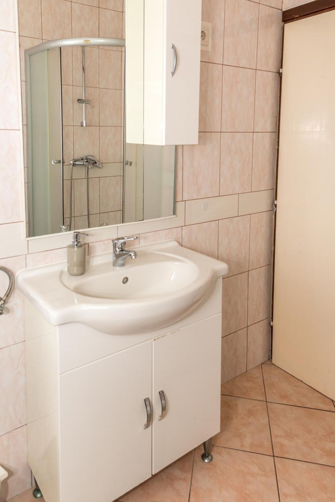 Apartmani Danijel Нин Екстериор снимка