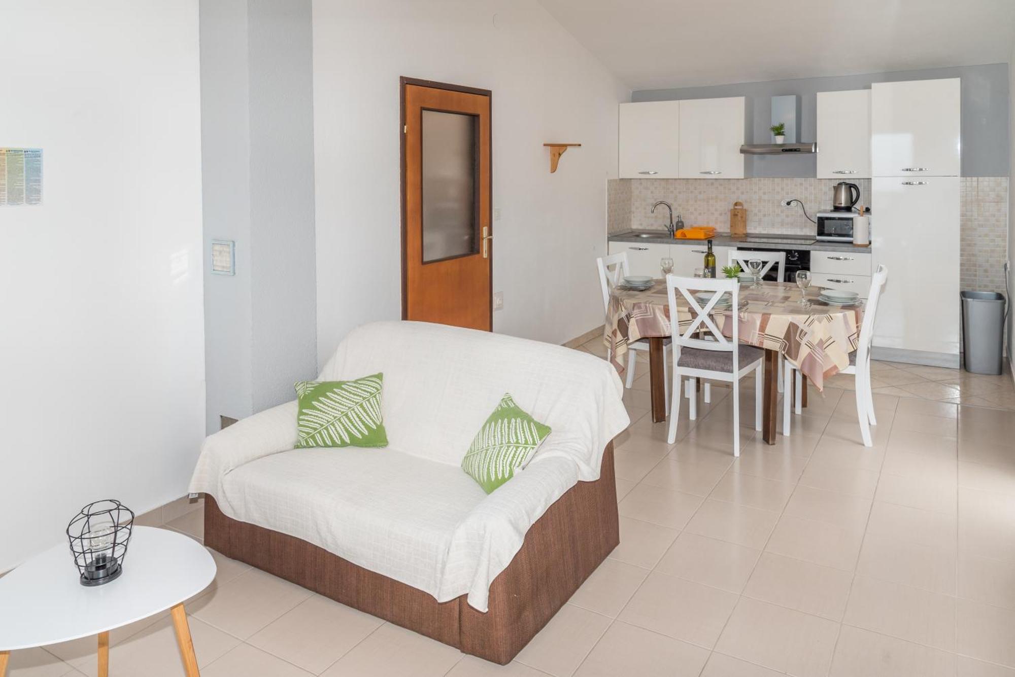Apartmani Danijel Нин Екстериор снимка