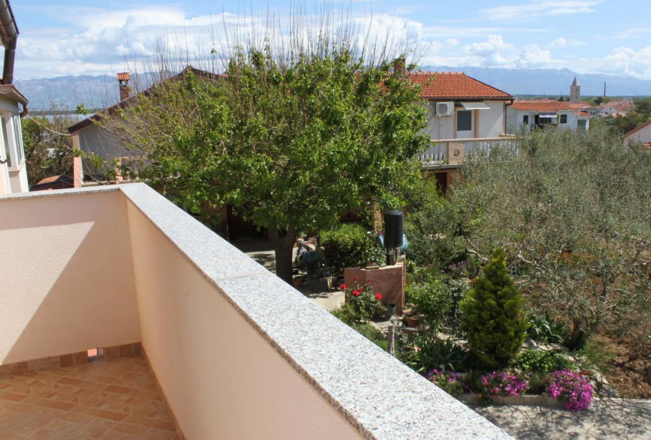 Apartmani Danijel Нин Екстериор снимка