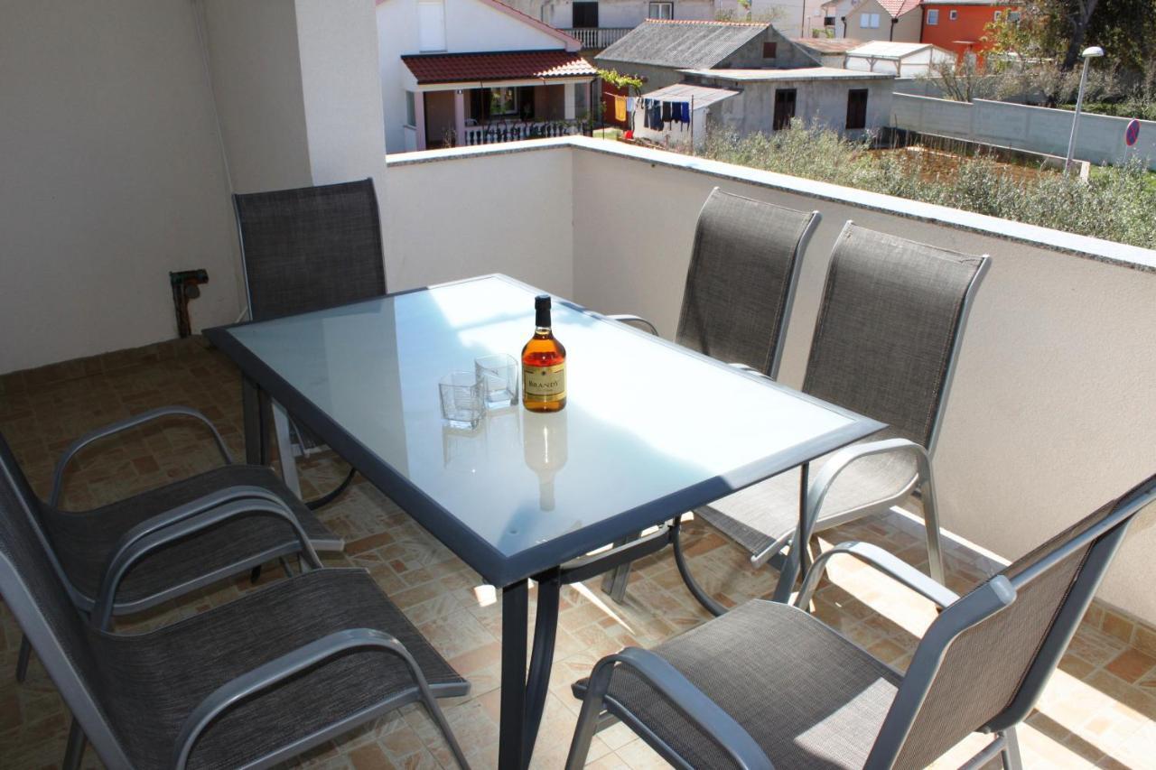 Apartmani Danijel Нин Екстериор снимка